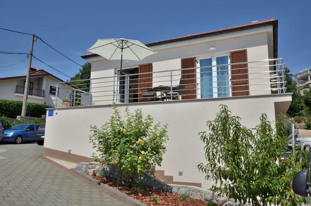 Apartments Golden Hour Jurdani Экстерьер фото